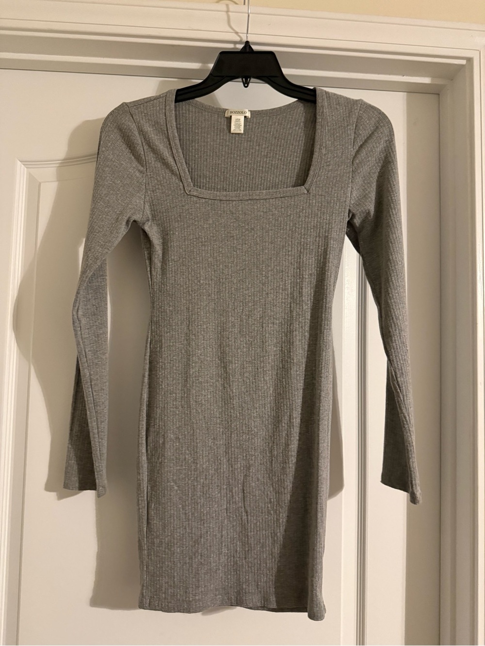 Bozzolo Gray Ribbed Square-Neck Long Sleeve Dress
